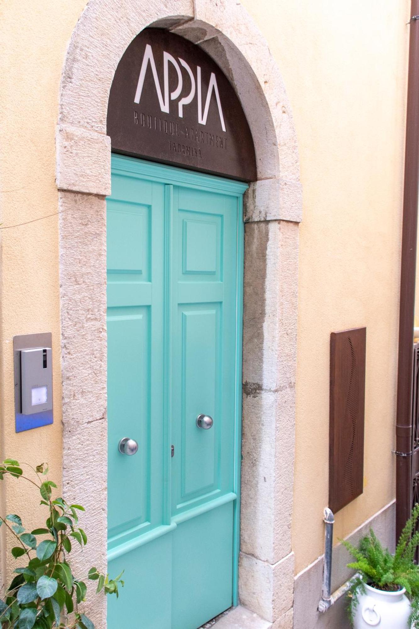 Appia Boutique Apartment Taormina Eksteriør bilde
